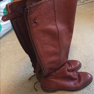 Gorgeous Madewell boots!